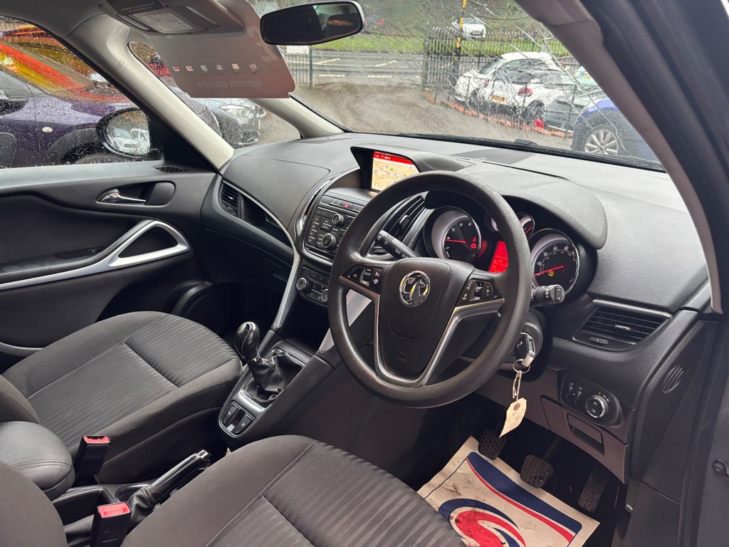 Used Vauxhall Zafira 2015 for sale - 77336170: Photo 5