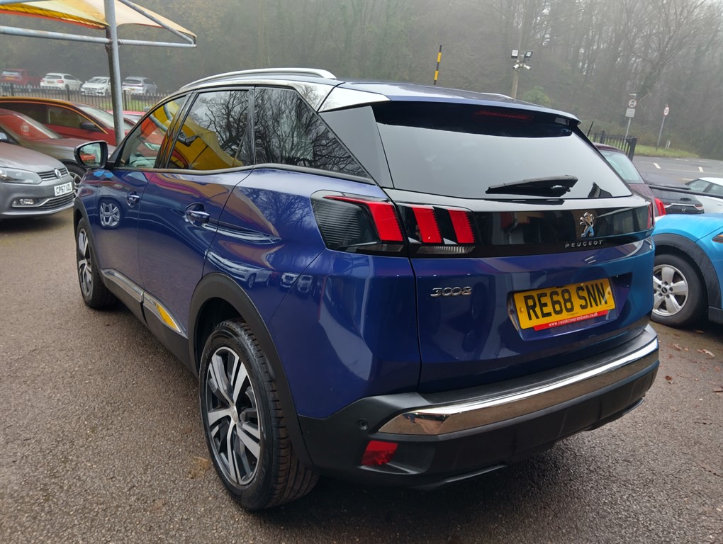 Used Peugeot 3008 2018 for sale - 77336122: Photo 5