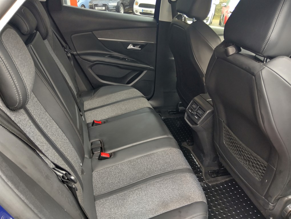 Used Peugeot 3008 2018 for sale - 77336122: Photo 9