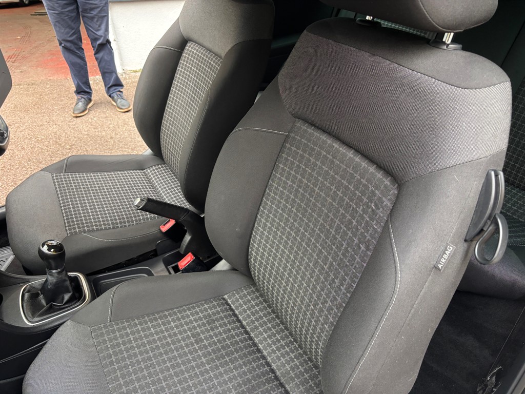 Used Volkswagen Polo 2017 for sale - 77336187: Photo 16