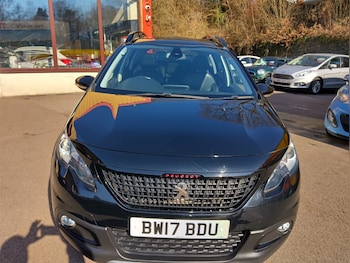 Used Peugeot 2008 2017 for sale - 77336181: Photo
