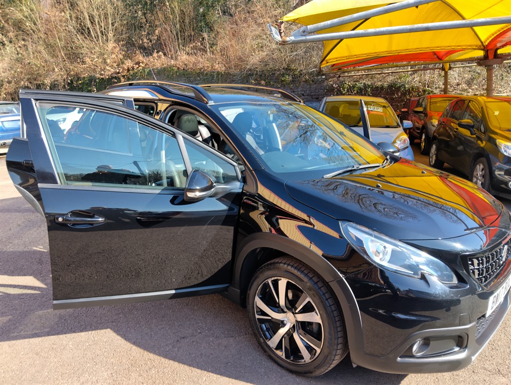 Used Peugeot 2008 2017 for sale - 77336181: Photo 9