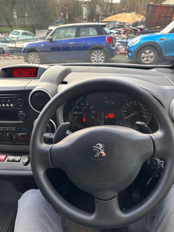 Used Peugeot Partner 2016 for sale - 76717664: Photo 11