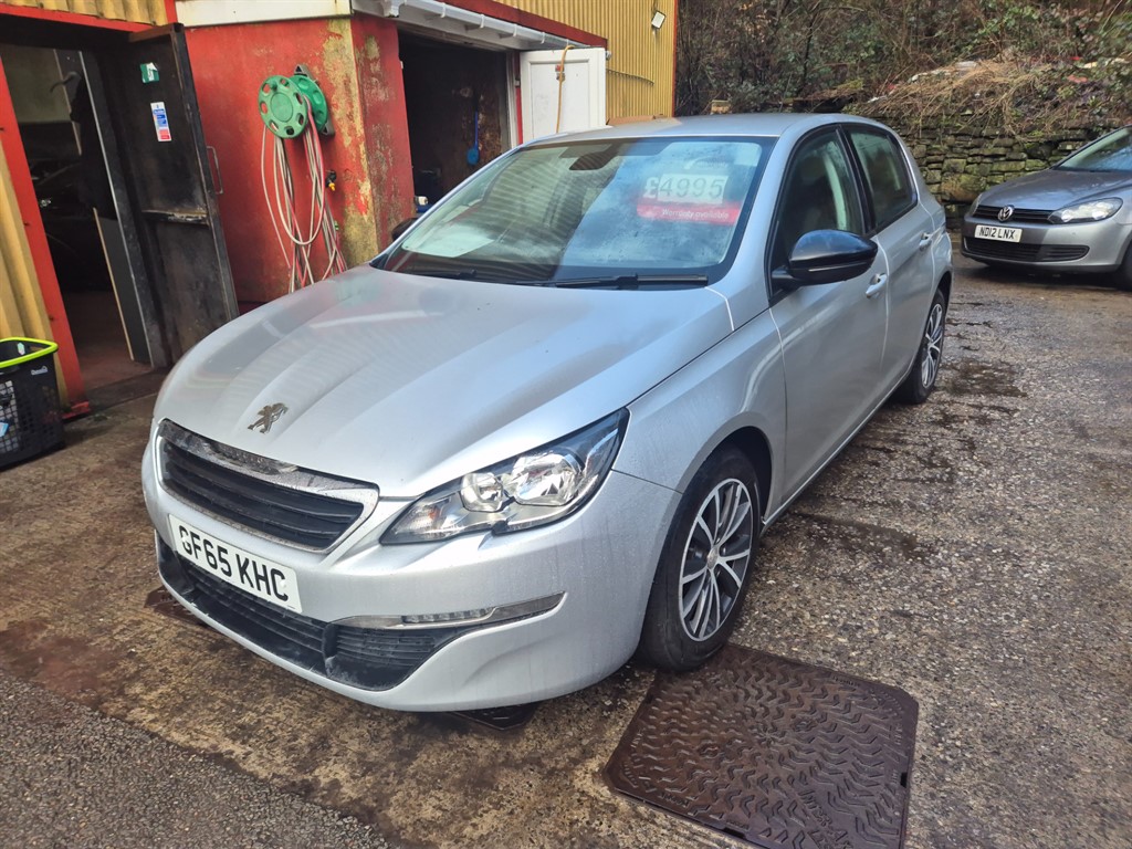 Used Peugeot 308 2015 for sale - 77532400: Photo 8