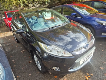 2011 - 1.4 Zetec 5dr