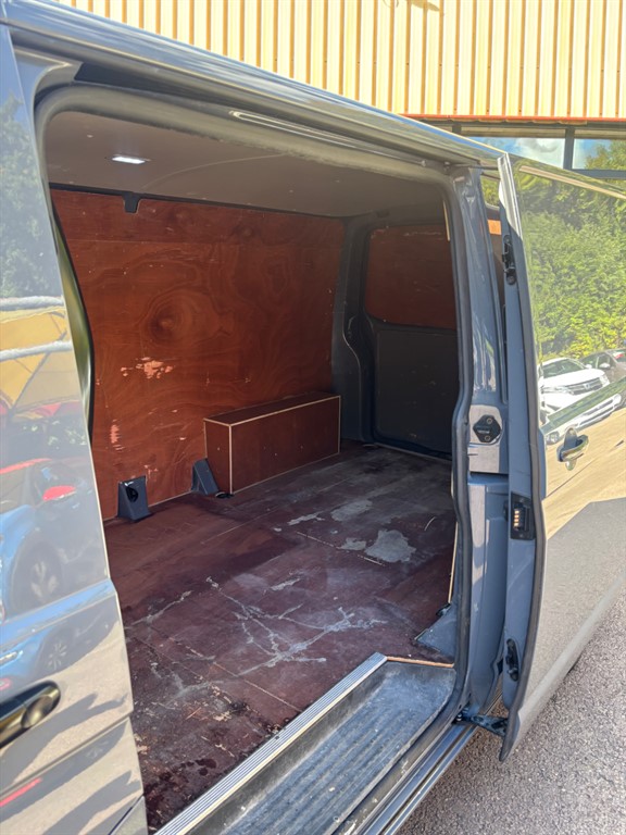 Used Volkswagen Transporter 2021 for sale - 75997125: Photo 15