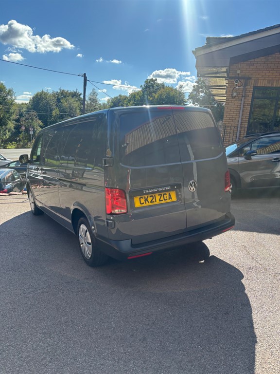 Used Volkswagen Transporter 2021 for sale - 75997125: Photo 2