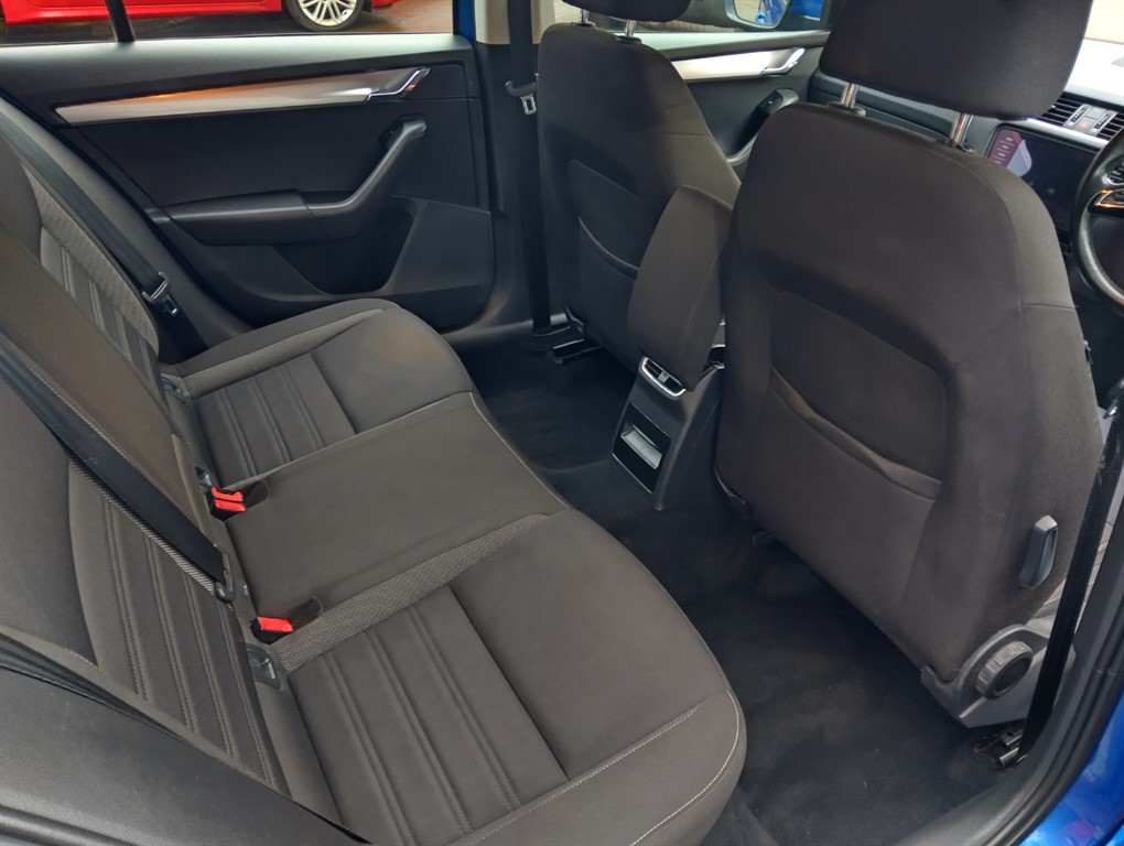 Used Skoda Octavia 2017 for sale - 77336130: Photo 10