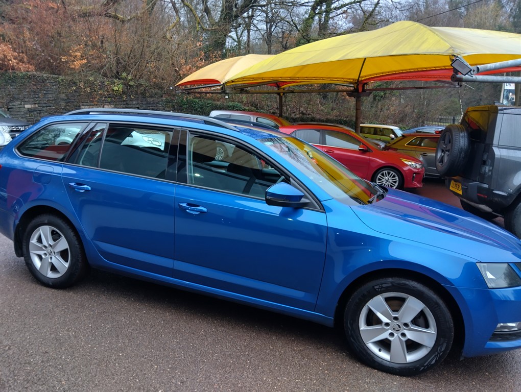 Used Skoda Octavia 2017 for sale - 77336130: Photo 3