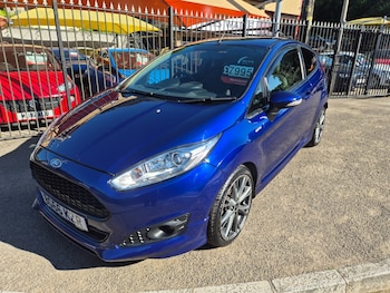 Used Ford Fiesta 2016 for sale - 75572062: Photo
