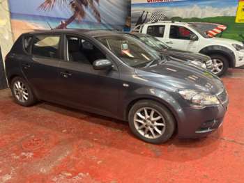 Used Kia Ceed 2011 for sale - 74141862: Photo
