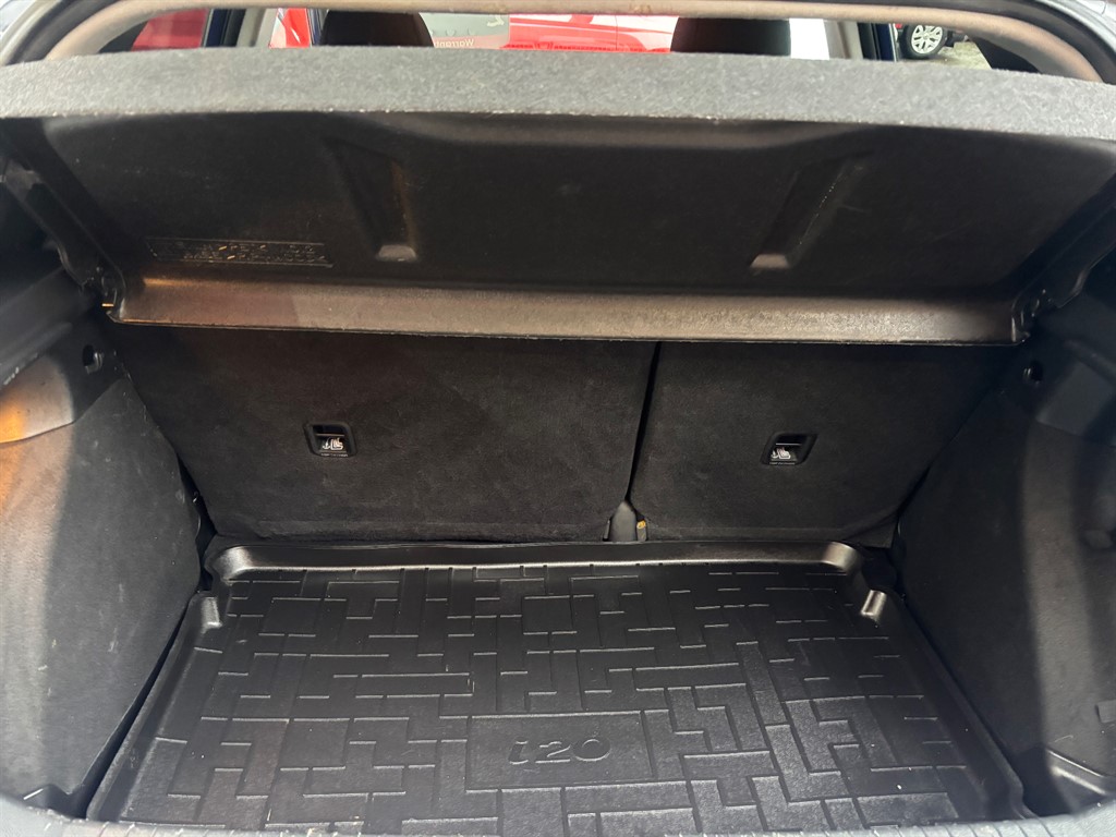 Used Hyundai i20 2019 for sale - 77336183: Photo 23