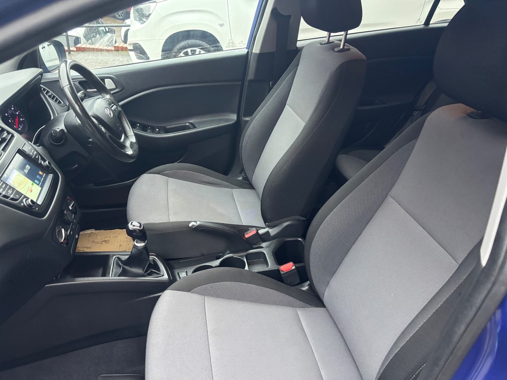 Used Hyundai i20 2019 for sale - 77336183: Photo 24