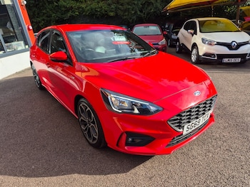 Used Ford Focus 2019 for sale - 76067259: Photo 2