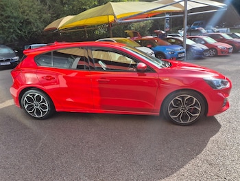 Used Ford Focus 2019 for sale - 76067259: Photo 4