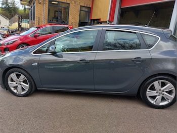 Used Vauxhall Astra 2014 for sale - 78028266: Photo