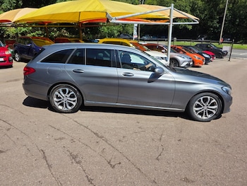 Used Mercedes-Benz C Class 2016 for sale - 79102095: Photo