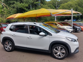 Used Peugeot 2008 2017 for sale - 79071301: Photo