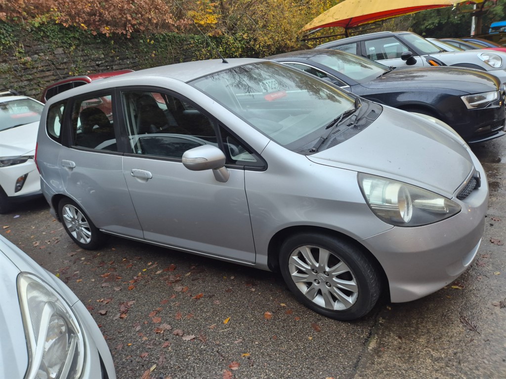 Used Honda Jazz 2005 for sale - 76494211: Photo 3