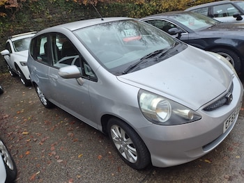 Used Honda Jazz 2005 for sale - 76494211: Photo