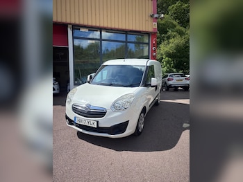 Used Vauxhall Combo 2017 for sale - 78671017: Photo