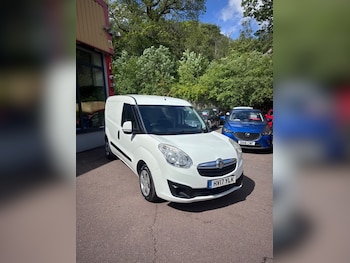 Used Vauxhall Combo 2017 for sale - 78671017: Photo