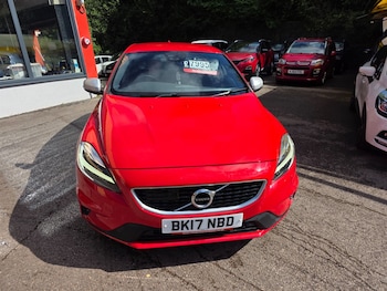 Used Volvo V40 2017 for sale - 79077934: Photo