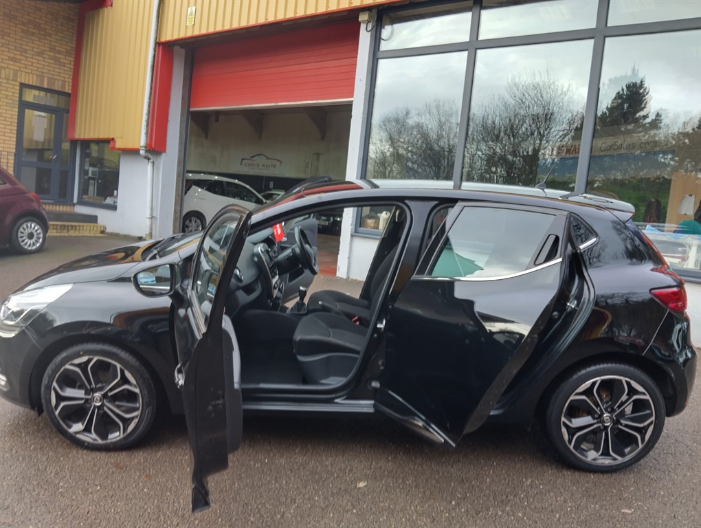 Used Renault Clio 2019 for sale - 76861995: Photo 11