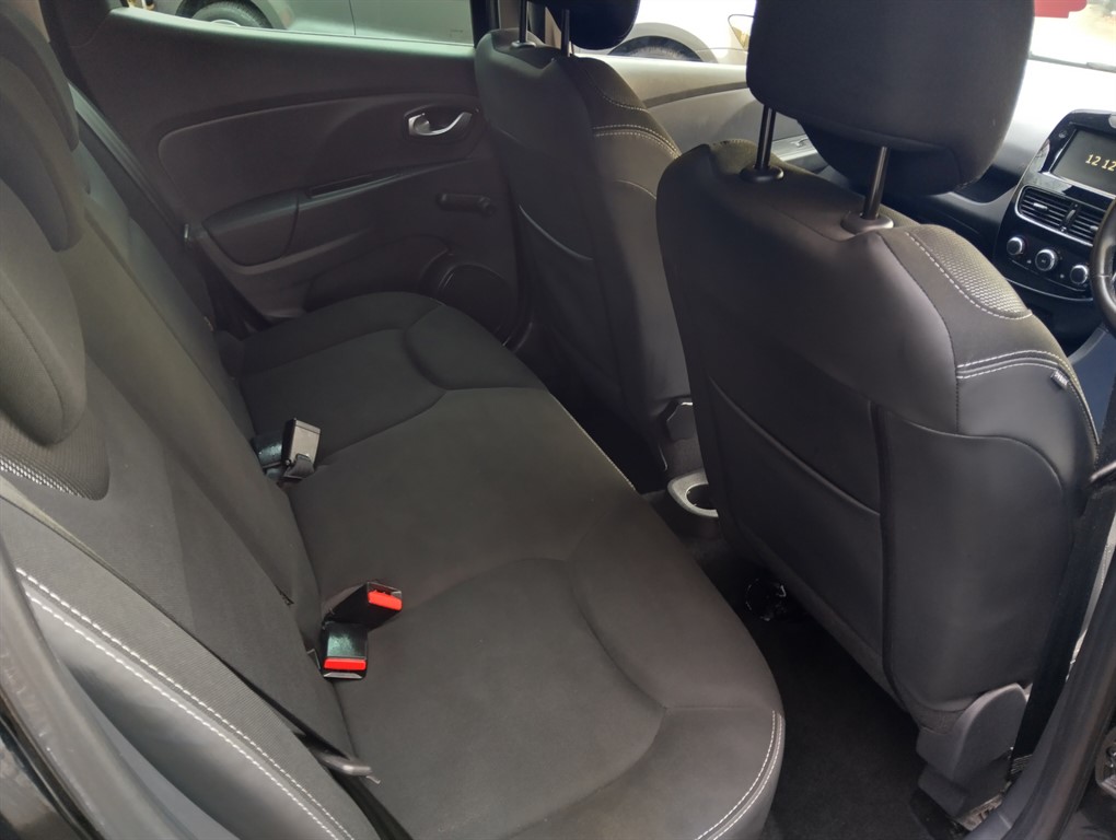 Used Renault Clio 2019 for sale - 76861995: Photo 8