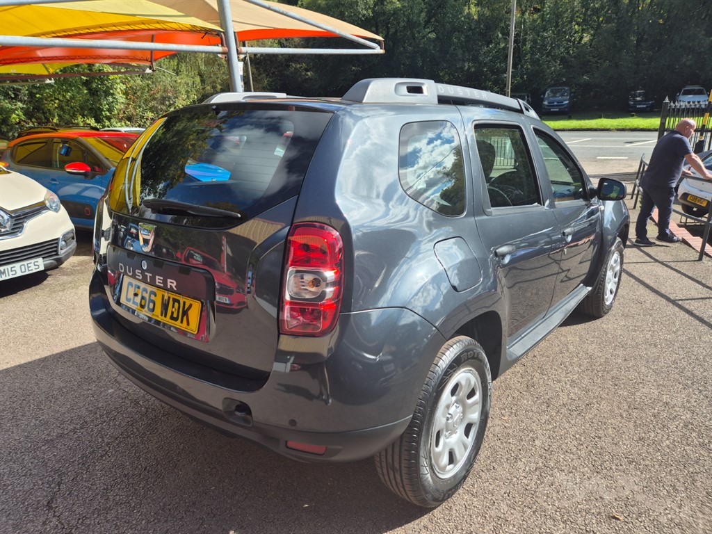 Used Dacia Duster 2016 for sale - 76067272: Photo 4