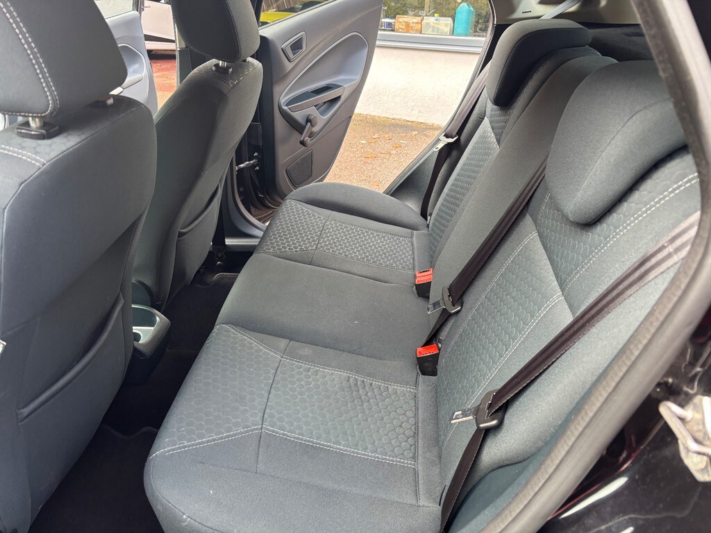 Used Ford Fiesta 2011 for sale - 77951026: Photo 12