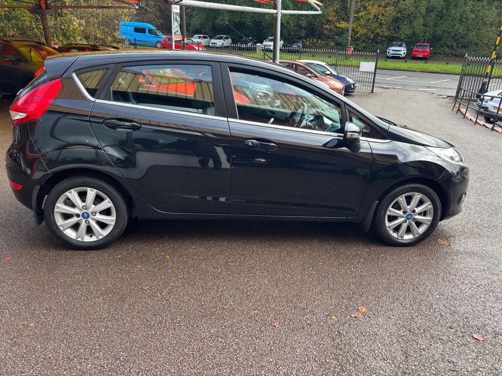 Used Ford Fiesta 2011 for sale - 77951026: Photo 3