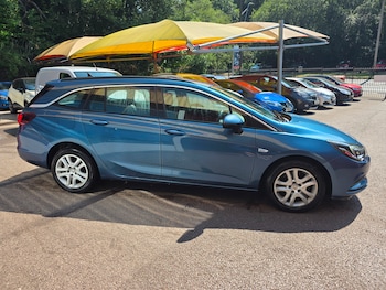 Used Vauxhall Astra 2016 for sale - 79232227: Photo