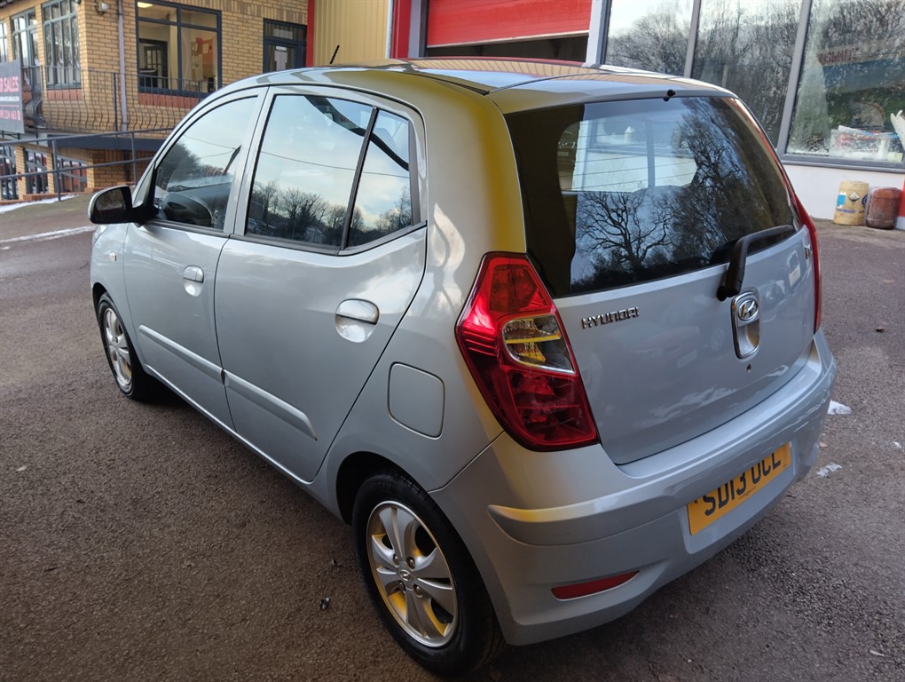 Used Hyundai i10 2013 for sale - 77336176: Photo 13