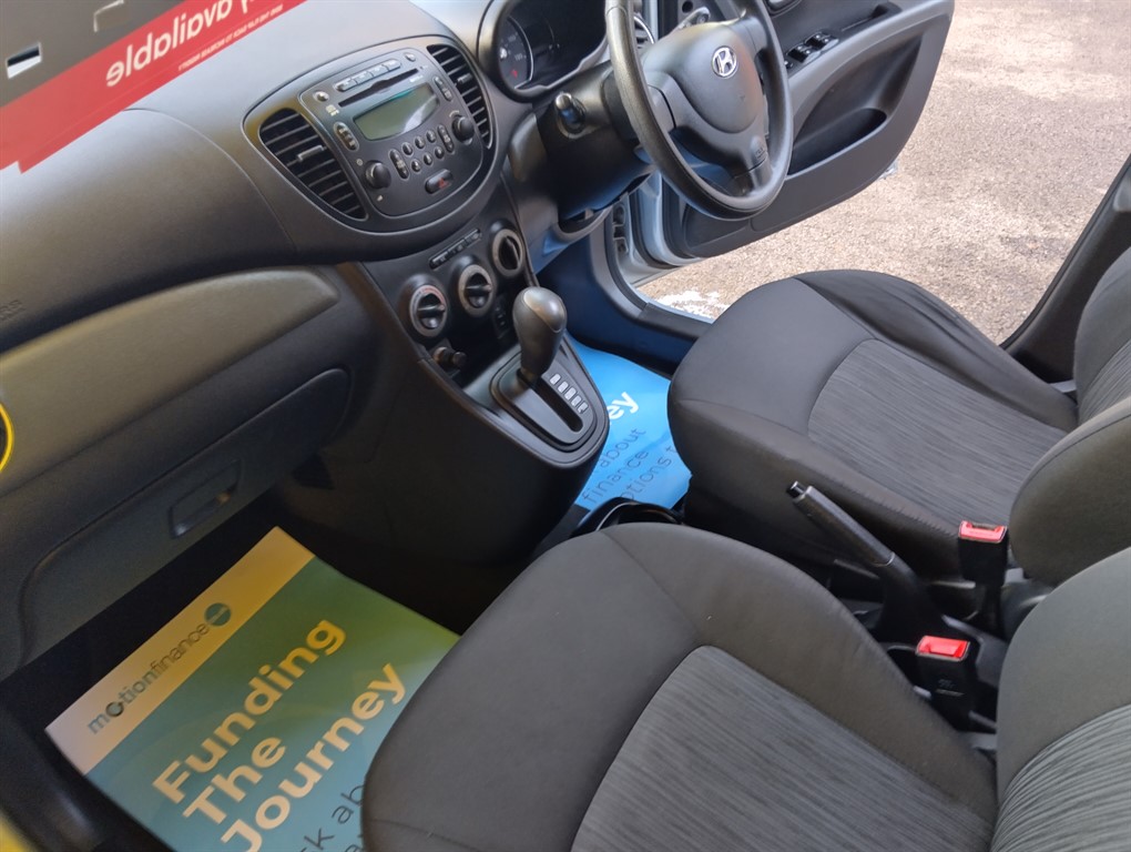 Used Hyundai i10 2013 for sale - 77336176: Photo 18