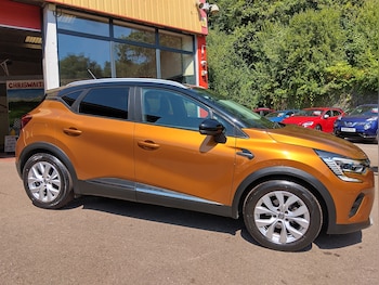 Used Renault Captur 2020 for sale - 79491658: Photo