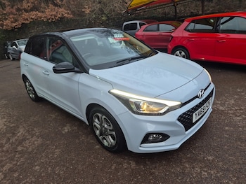 Used Hyundai i20 2019 for sale - 77336160: Photo