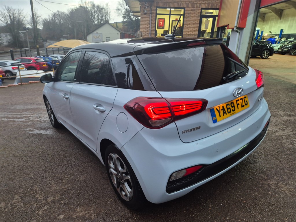 Used Hyundai i20 2019 for sale - 77336160: Photo 9