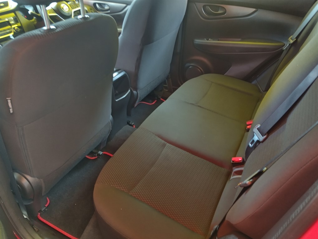 Used Nissan Qashqai 2018 for sale - 77336136: Photo 15