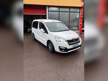Used Peugeot Partner 2018 for sale - 77336173: Photo