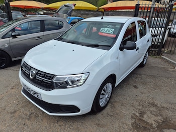 2018 - ESSENTIAL SCE 5-Door