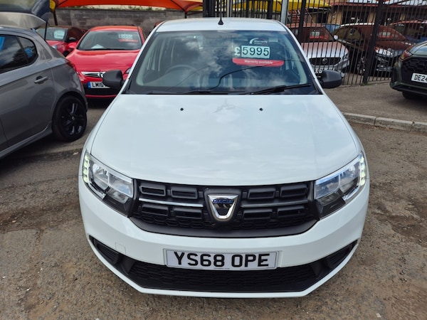 Used Dacia Sandero 2018 for sale - 75570401: Photo 2