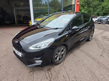 Used Ford Fiesta 2018 for sale - 78941925: Photo