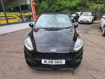 Used Ford Fiesta 2018 for sale - 78941925: Photo