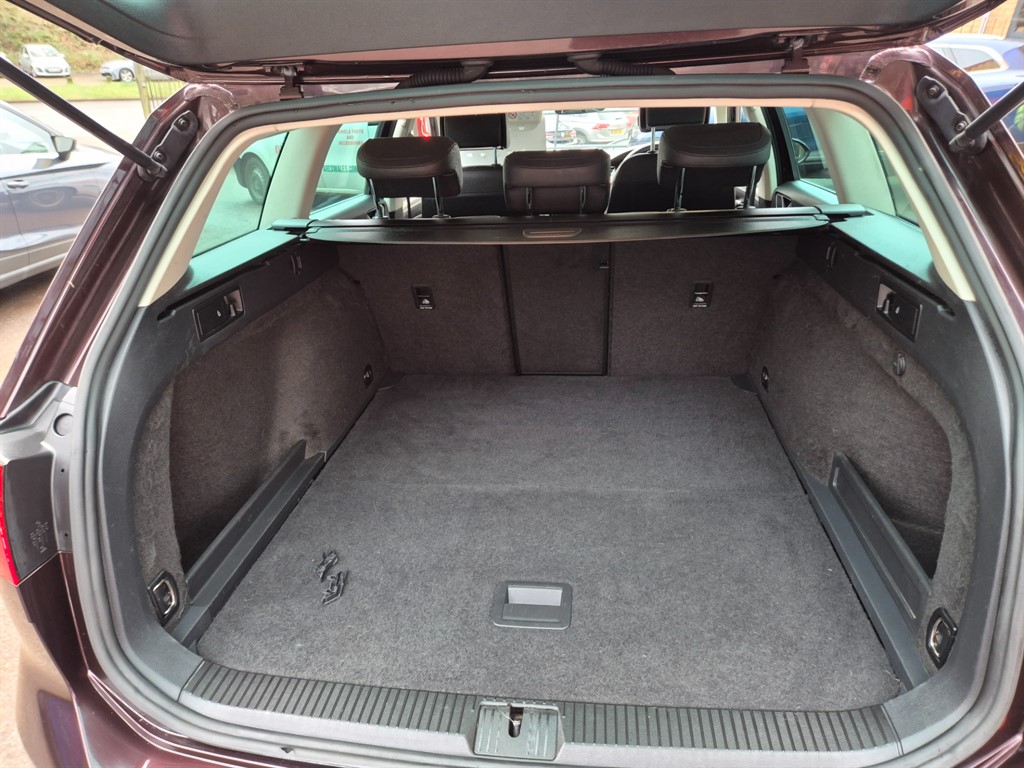 Used Volkswagen Passat 2016 for sale - 77607264: Photo 15