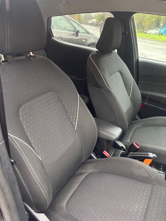 Used Ford Fiesta 2019 for sale - 77336132: Photo 9