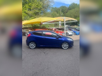 Used Ford Fiesta 2018 for sale - 78412049: Photo