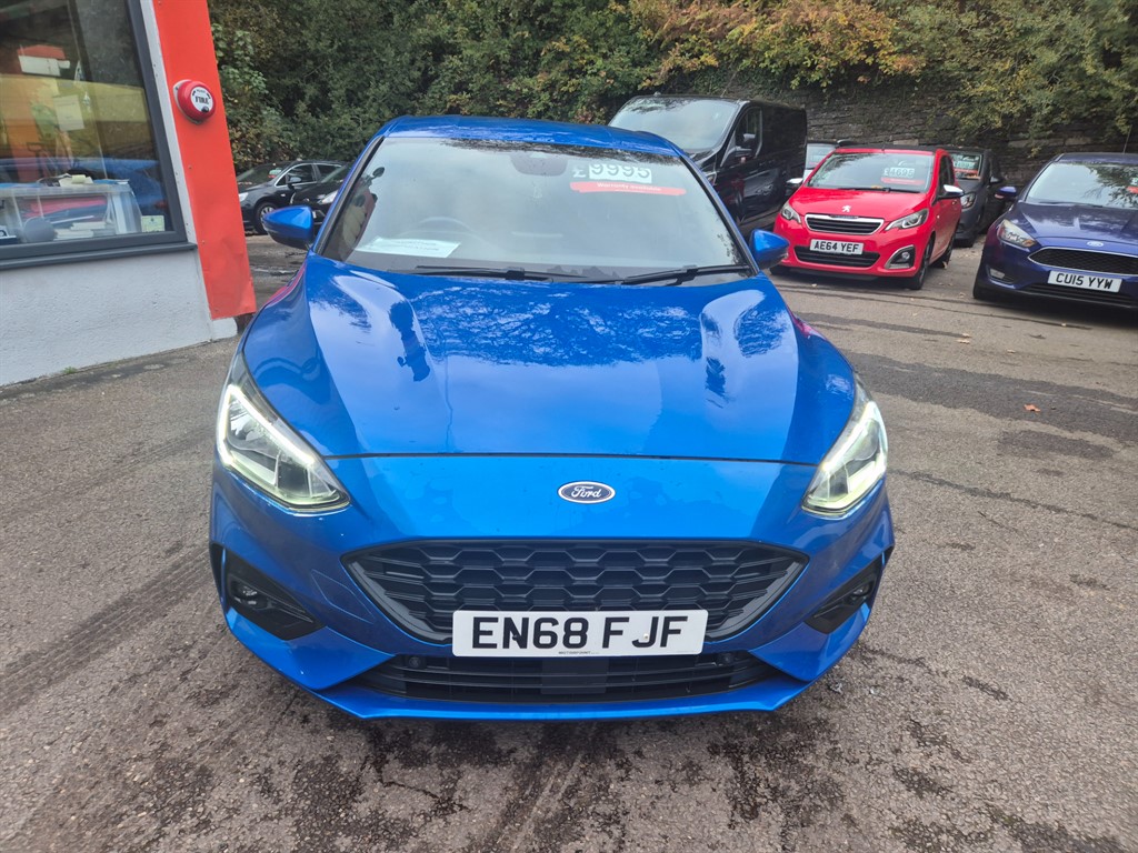 Used Ford Focus 2017 for sale - 76302542: Photo 2