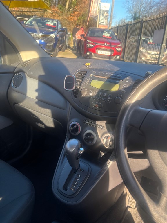 Used Hyundai i10 2013 for sale - 77079290: Photo 5