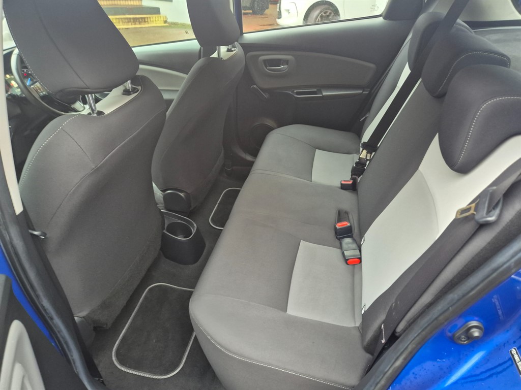 Used Toyota Yaris 2017 for sale - 77381300: Photo 10